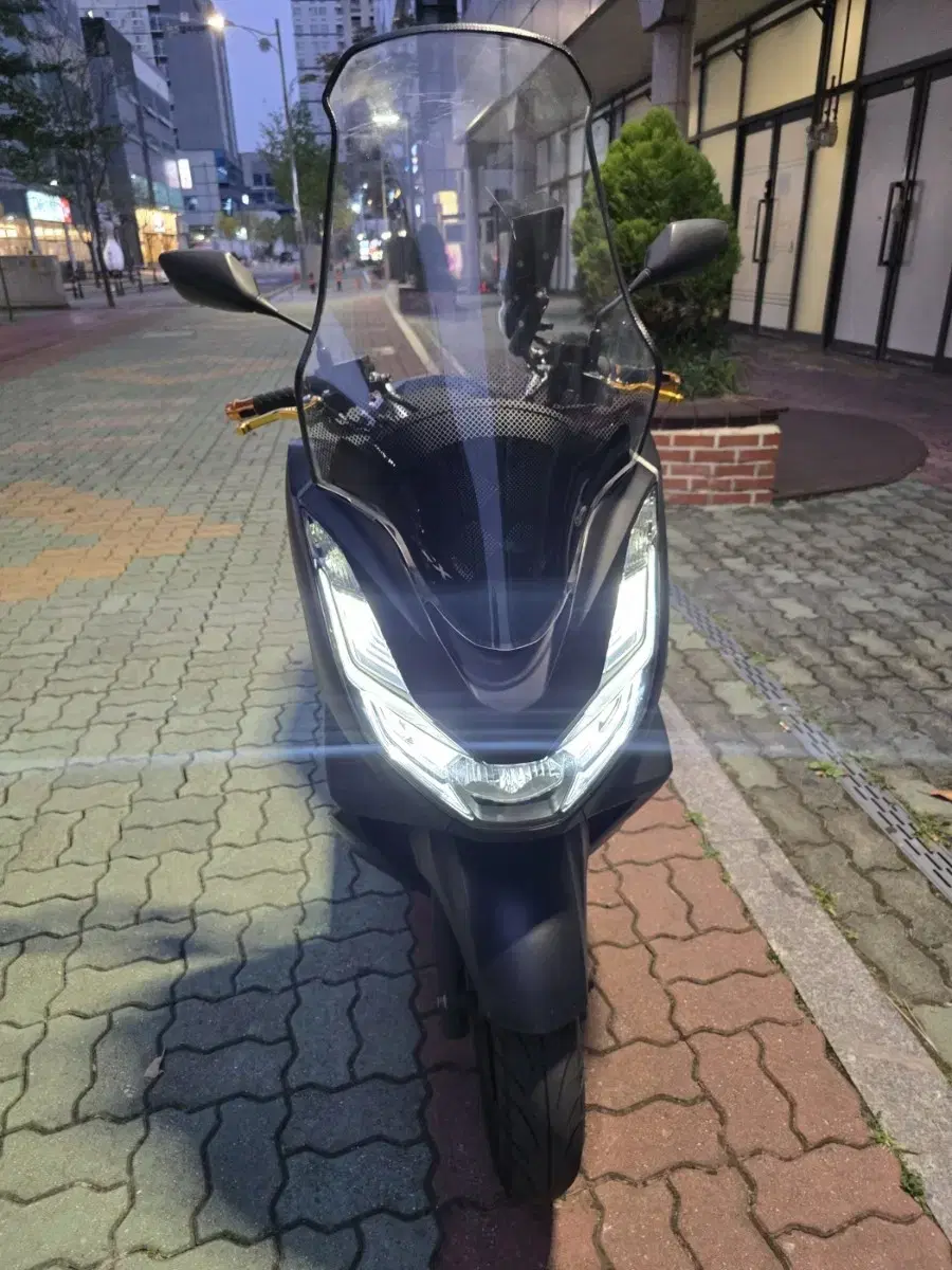 22년 pcx 125 ABS 피식이 팝니다