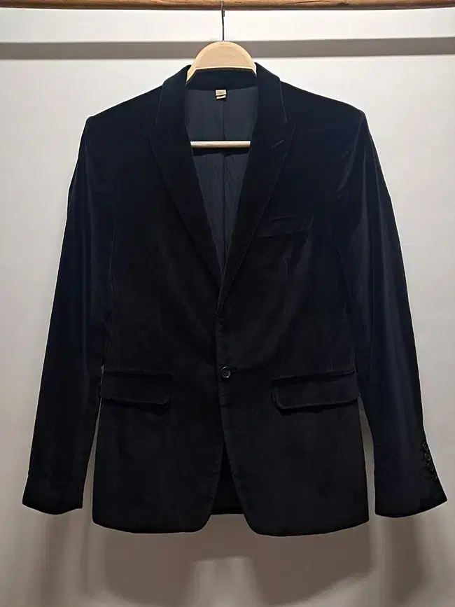 (46) Burberry Velvet One-Button Blazer Jacket Mai