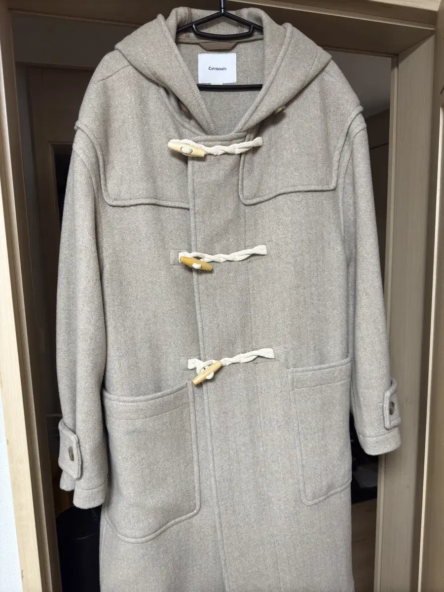 (size L) Covernat wool duffel coat beige for sale.