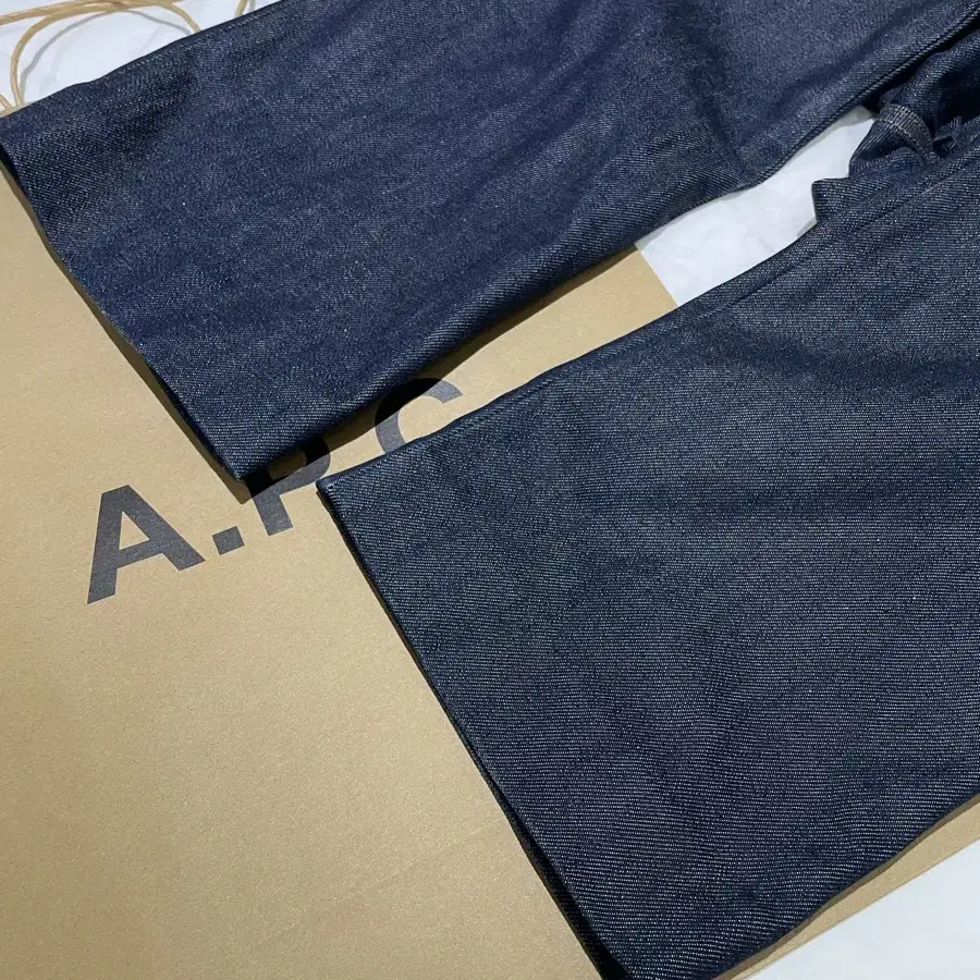 아페쎄 세일러진 여성 청바지 APC jean sailor 26