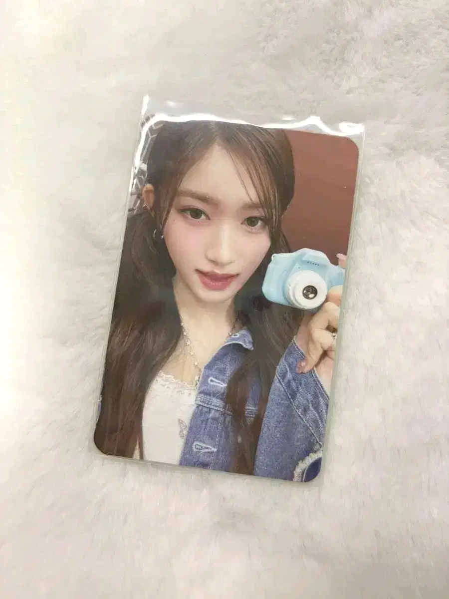 Lowest price)ive fanmeeting divezone day 2 leeseo photocard sells