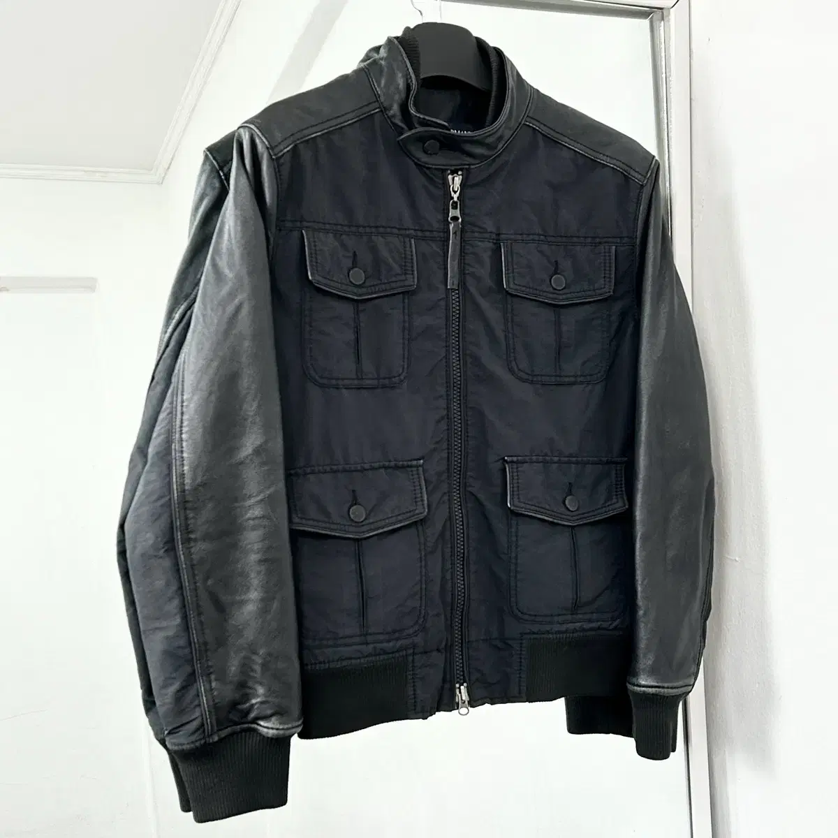 Armani Jins Cowhide Two-way Nylon Multi-Pocket Jacket