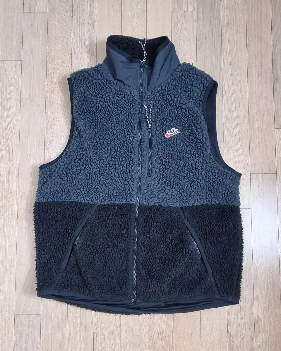 Nike Fleece Vest L (100) _ Men's XL (105) available