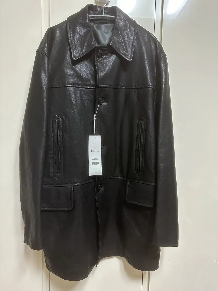 (3) Komori Lamb Leather Carcoat in Black