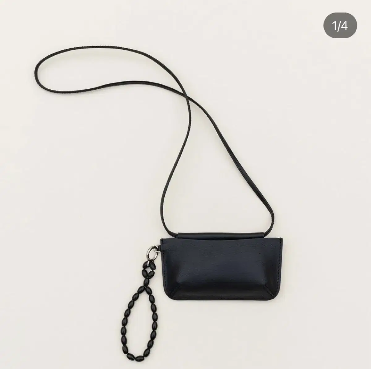 킨더살몬 phone holder crossbody