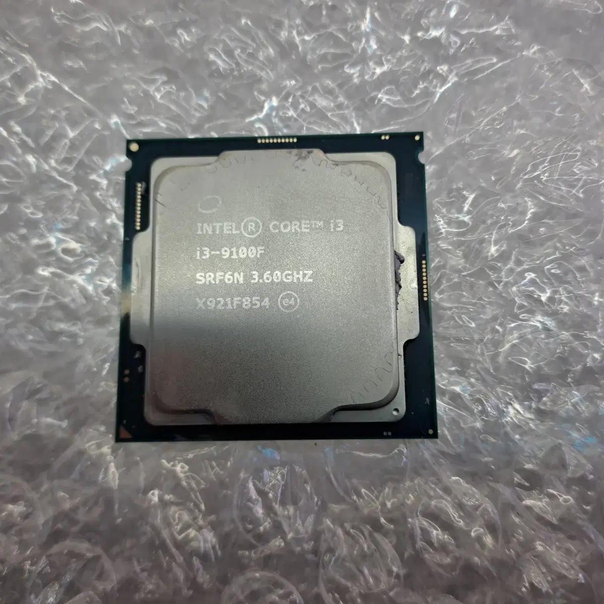 인텔 코어 i3-9100F 3.60GHz CPU