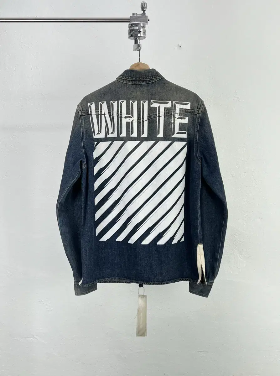 Off-White Damage-Washed Denim Jacket