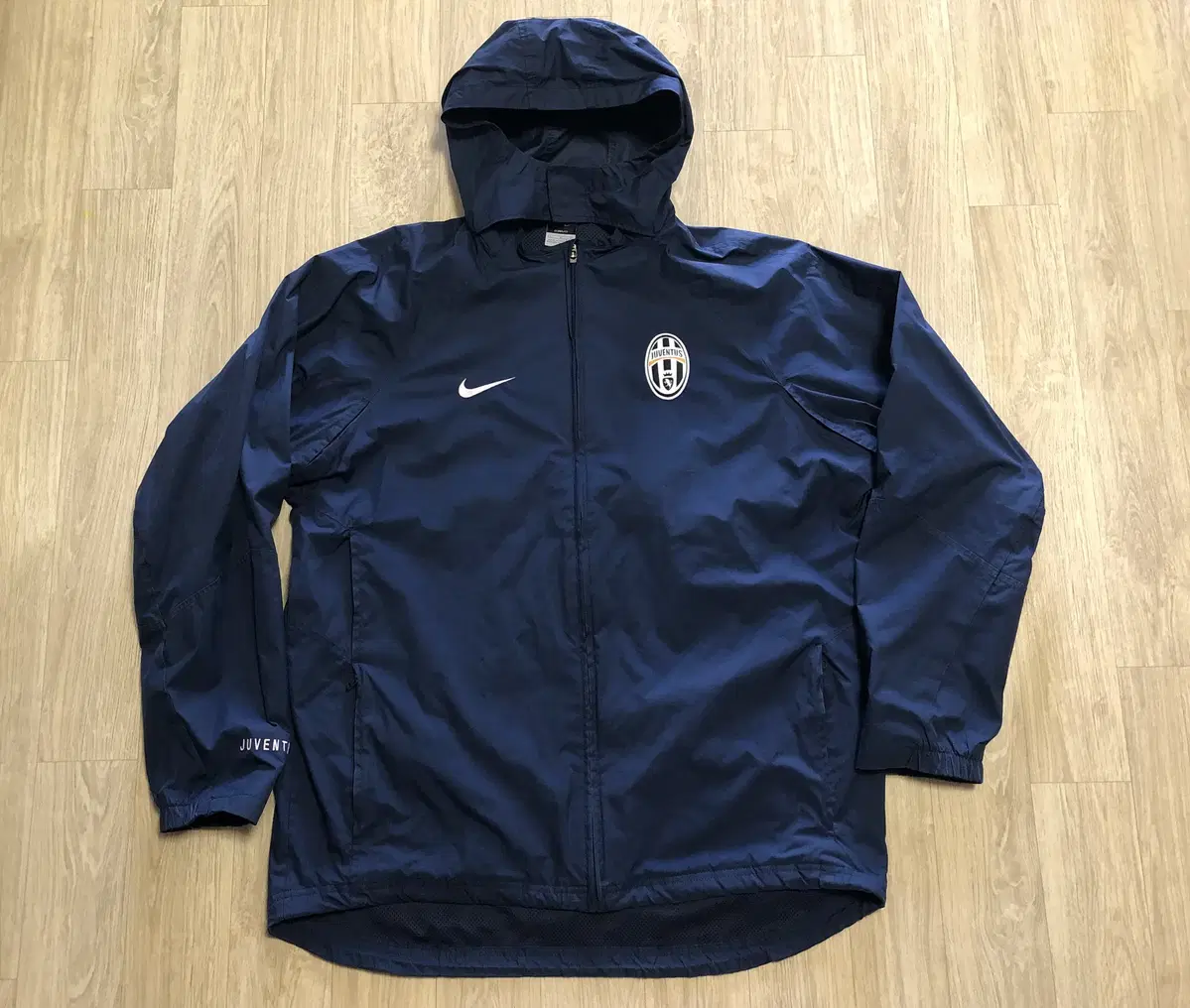 Nike Juventus 04 Windbreaker Navy