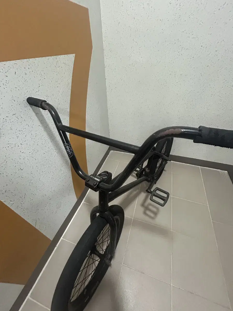 킨크 런치 bmx