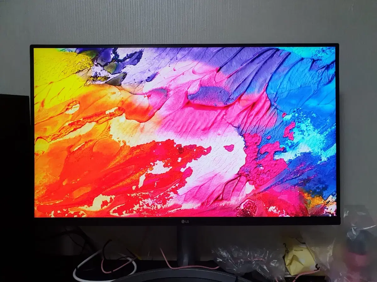 LG 32UN650 4K 모니터 판매