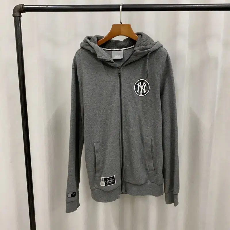 MLB Charcoal New York Yankees Hoodie Zip Up 100 A07038