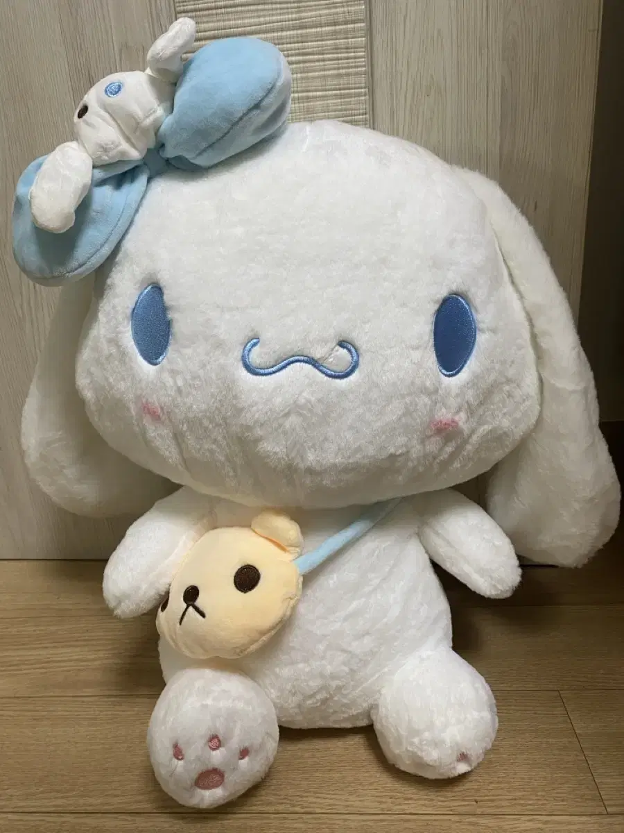 Oversized Cinnamon Roll Dolls