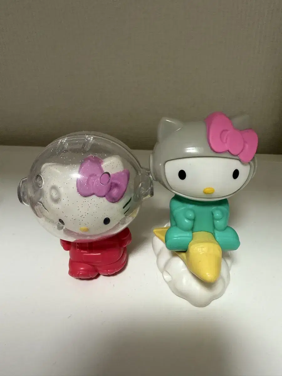 McDonald's Space Kitty Set of 2