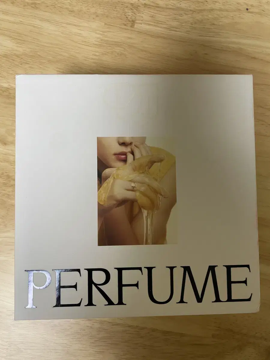 NCT Tojeongjeong Perfume album jungwoo Box/Digipack