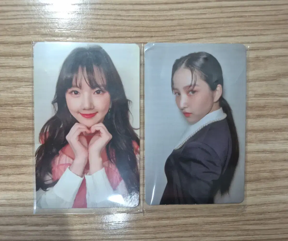 Gfriend photocard sells 2 copies bulk 