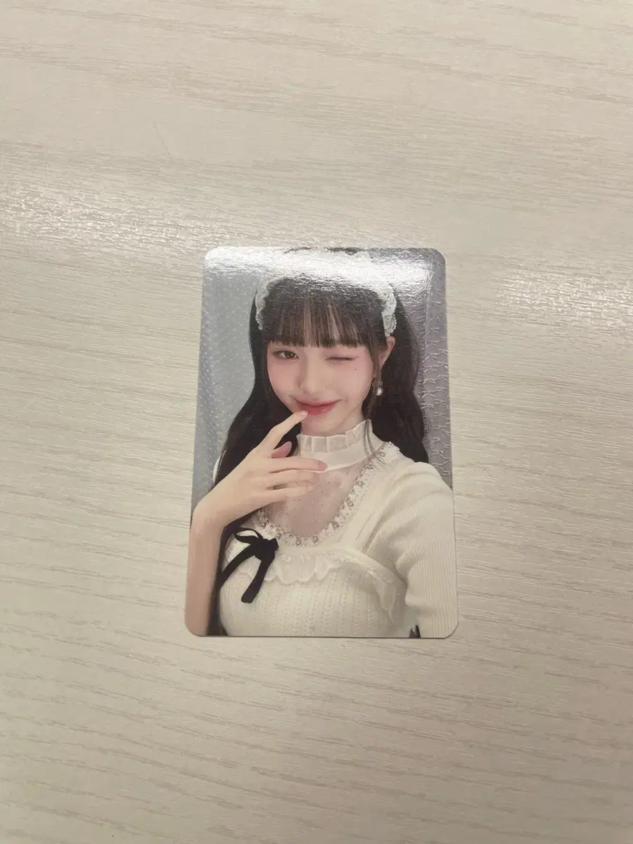 Ive ive jang wonyoung 2023 season's greetings seasons greetings photocards photocard to sell