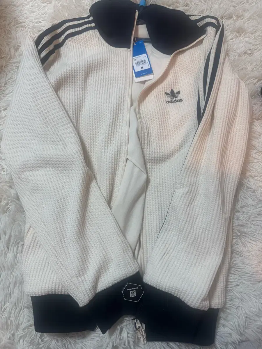 adidas Waffle Jersey (New M)