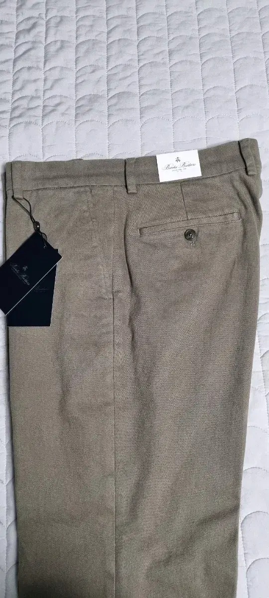 (Unused, New) Brooks Brothers Broken Twill Stretch Chino Pants 32