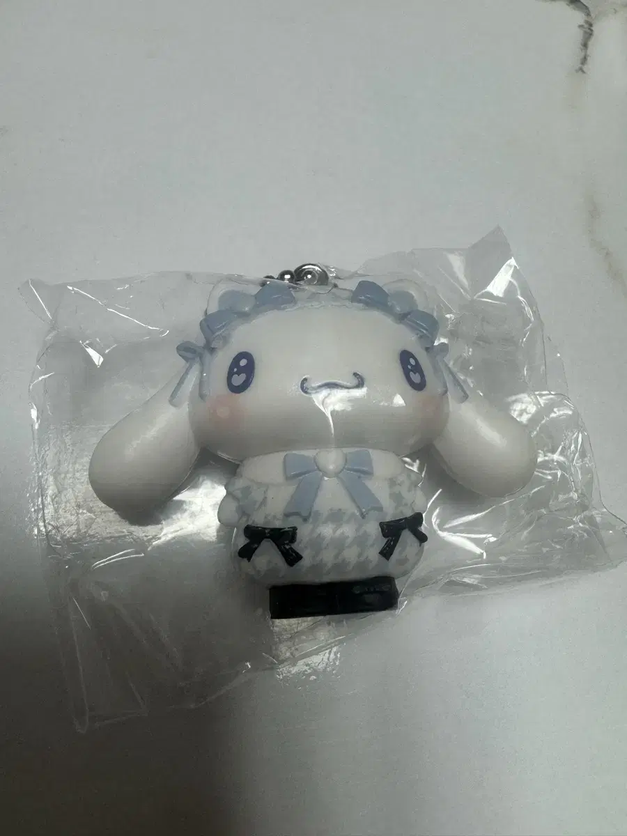 San Rio Umeribon Gacha Keyring