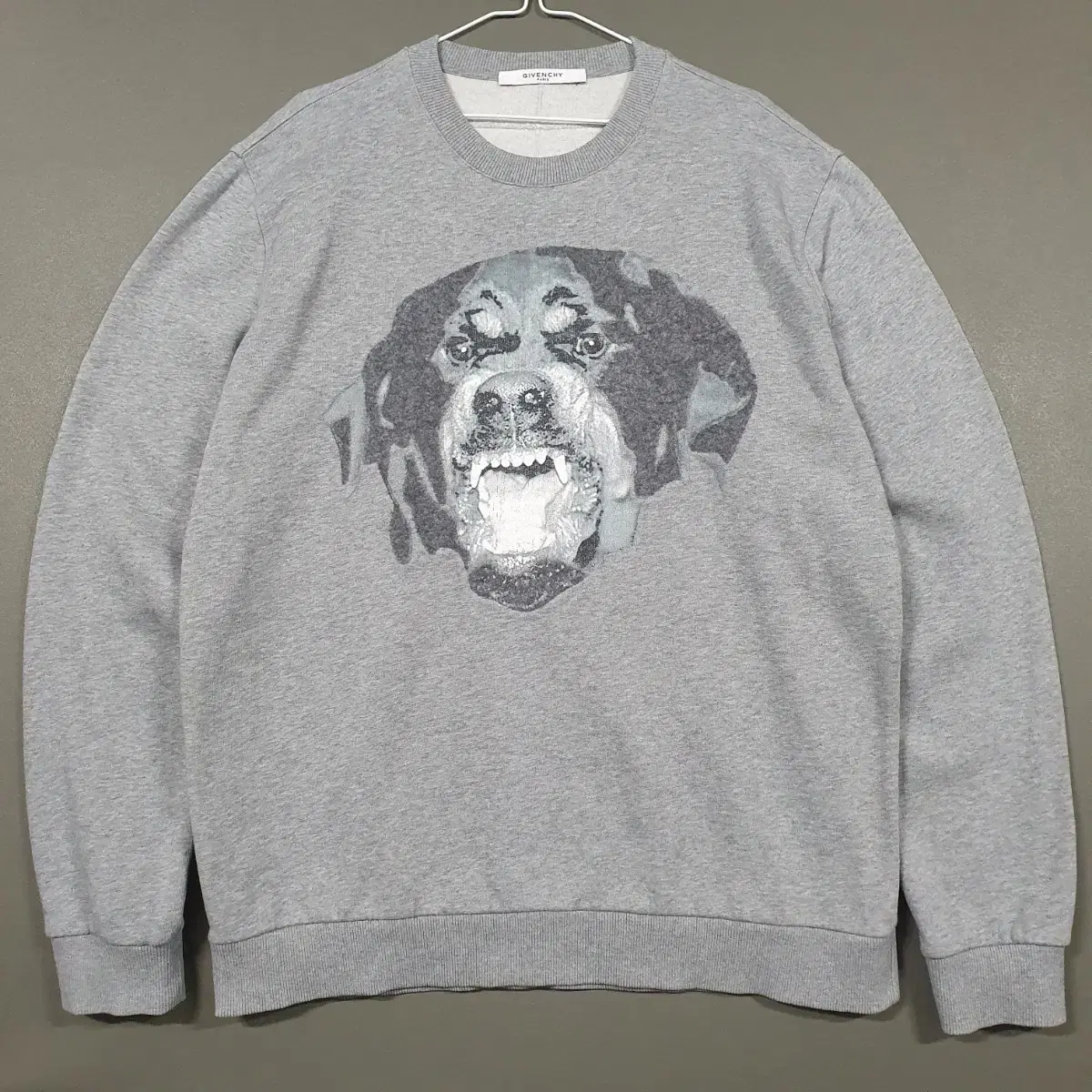 Genuine XL) Luxury Givenchy Rottweiler Man to Man Pullover Sweatshirt Grey 105