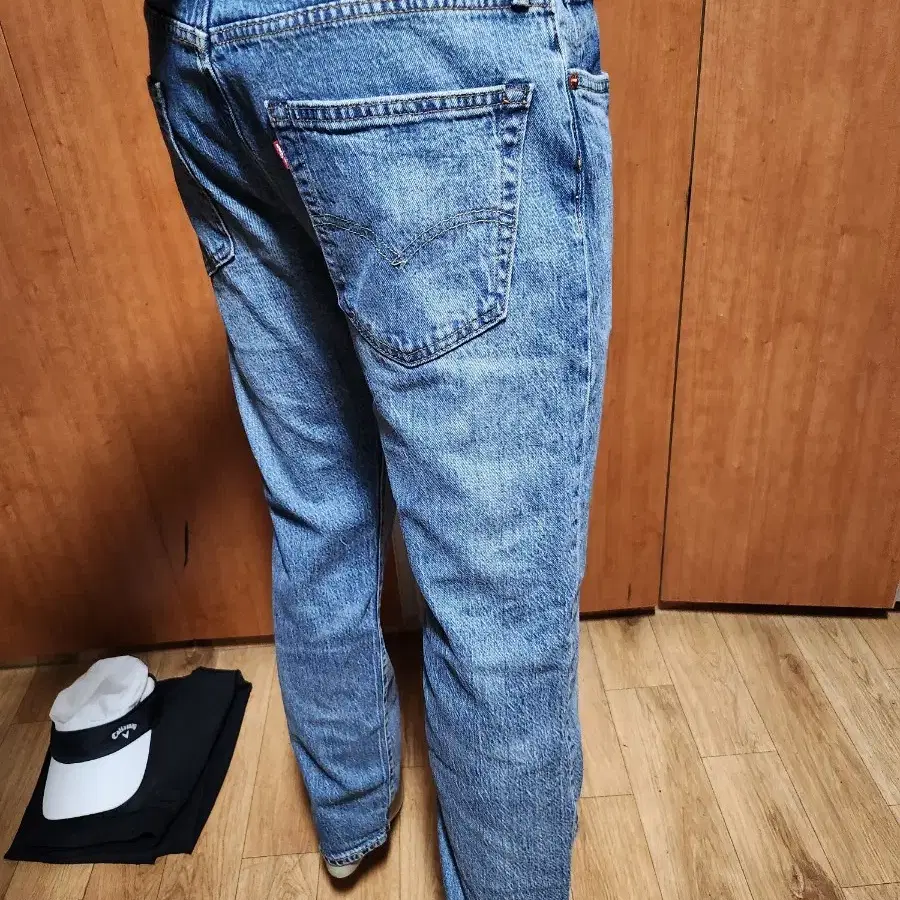 LEVIS502리바이스502스판청바지32입니다