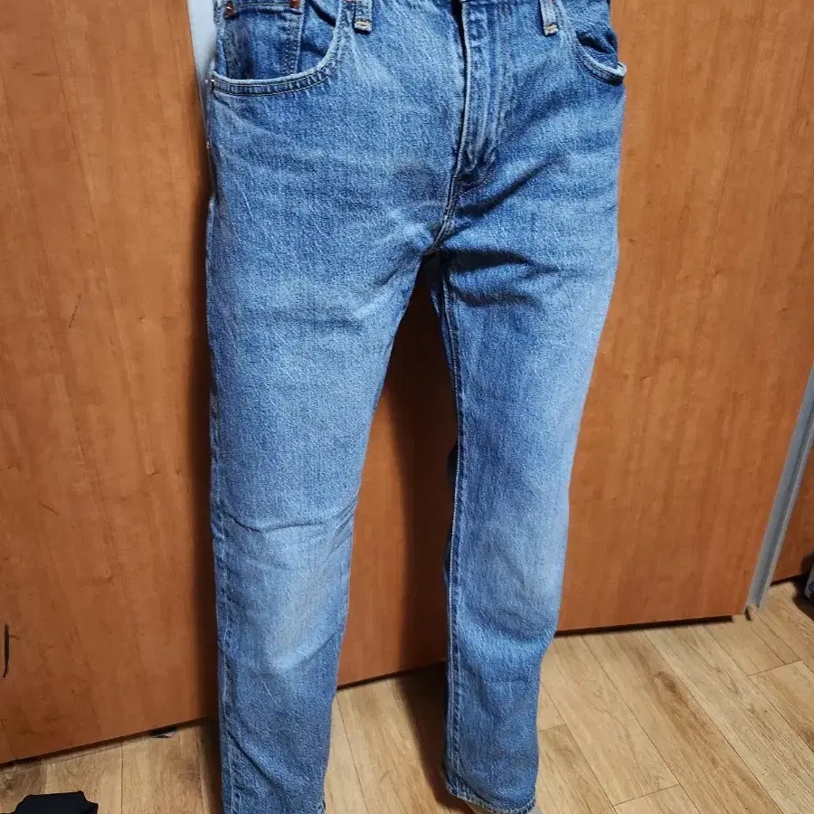 LEVIS502리바이스502스판청바지32입니다