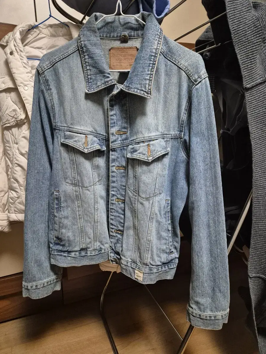 American Eagle Trekker Jeans Jacket Denim Jacket