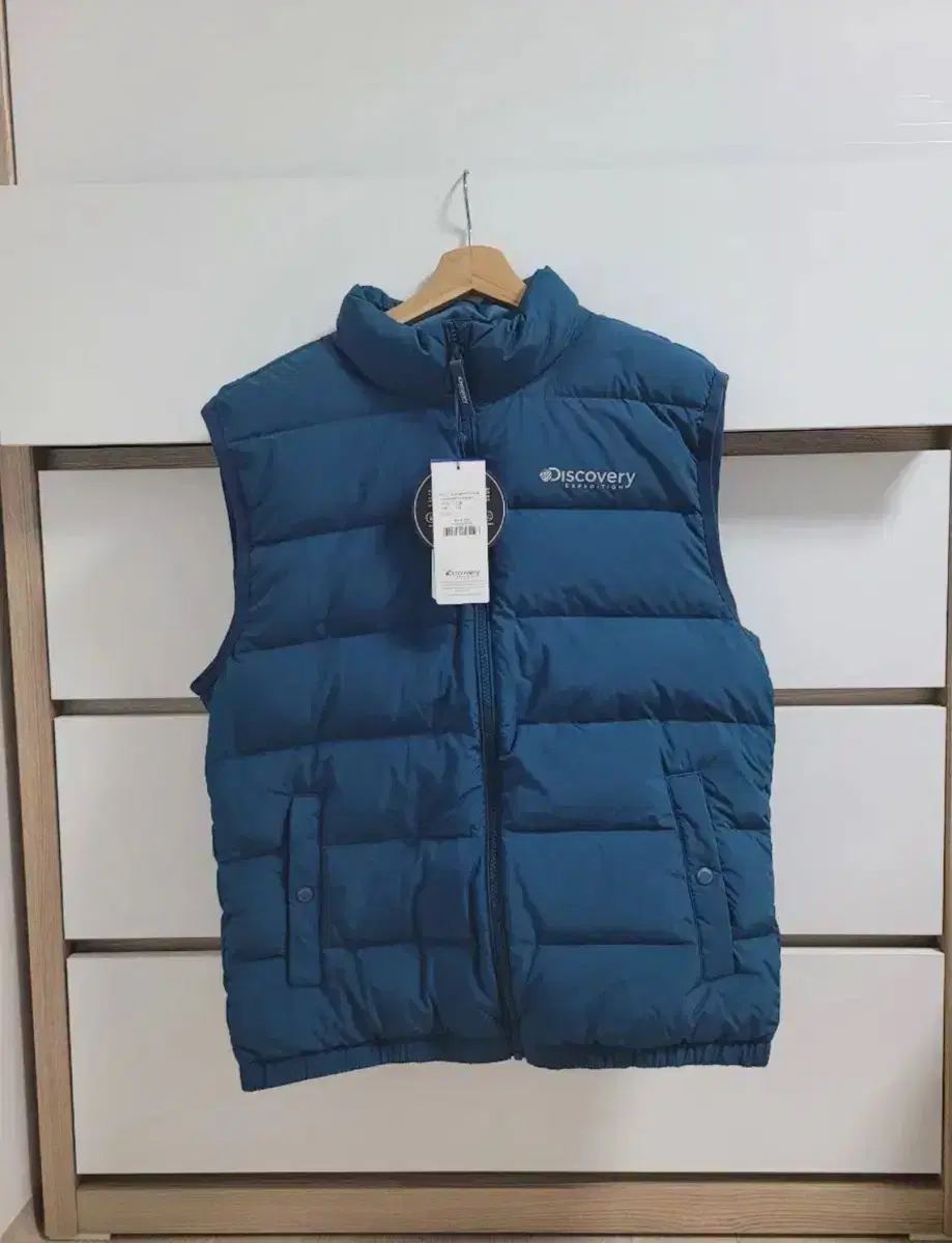 New - Discovery Goose Down Puffer Vest