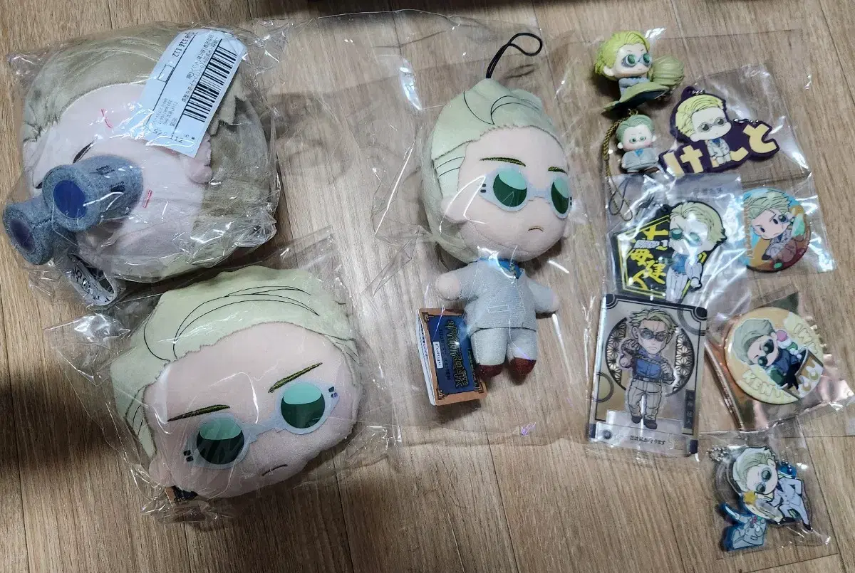 Bulk) Shaman Spinning Nayeon Kento Nui, Can Badge, Kitan Club Figures, etc.