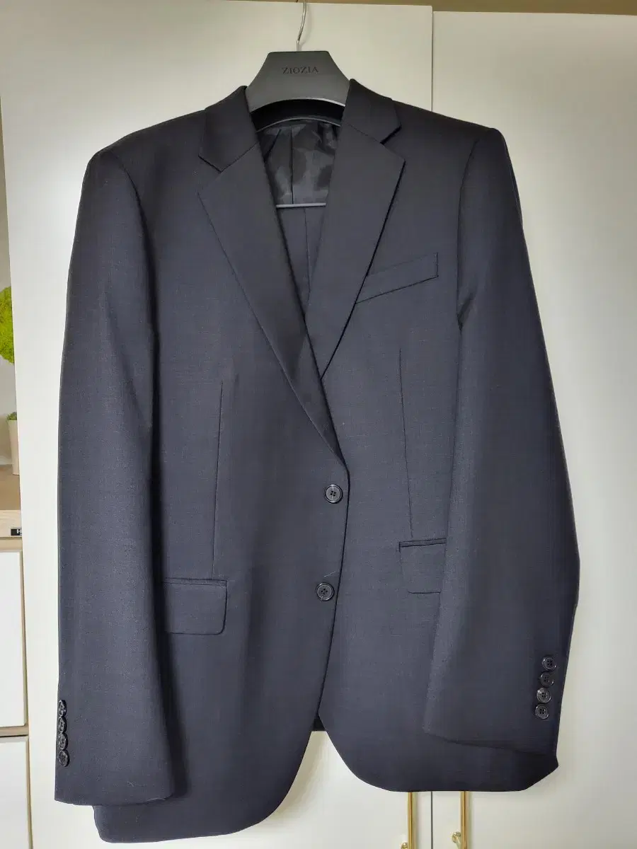 Giozia suit black 110