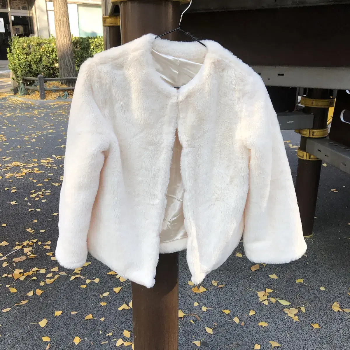 Vintage Lil nina cream fur jp