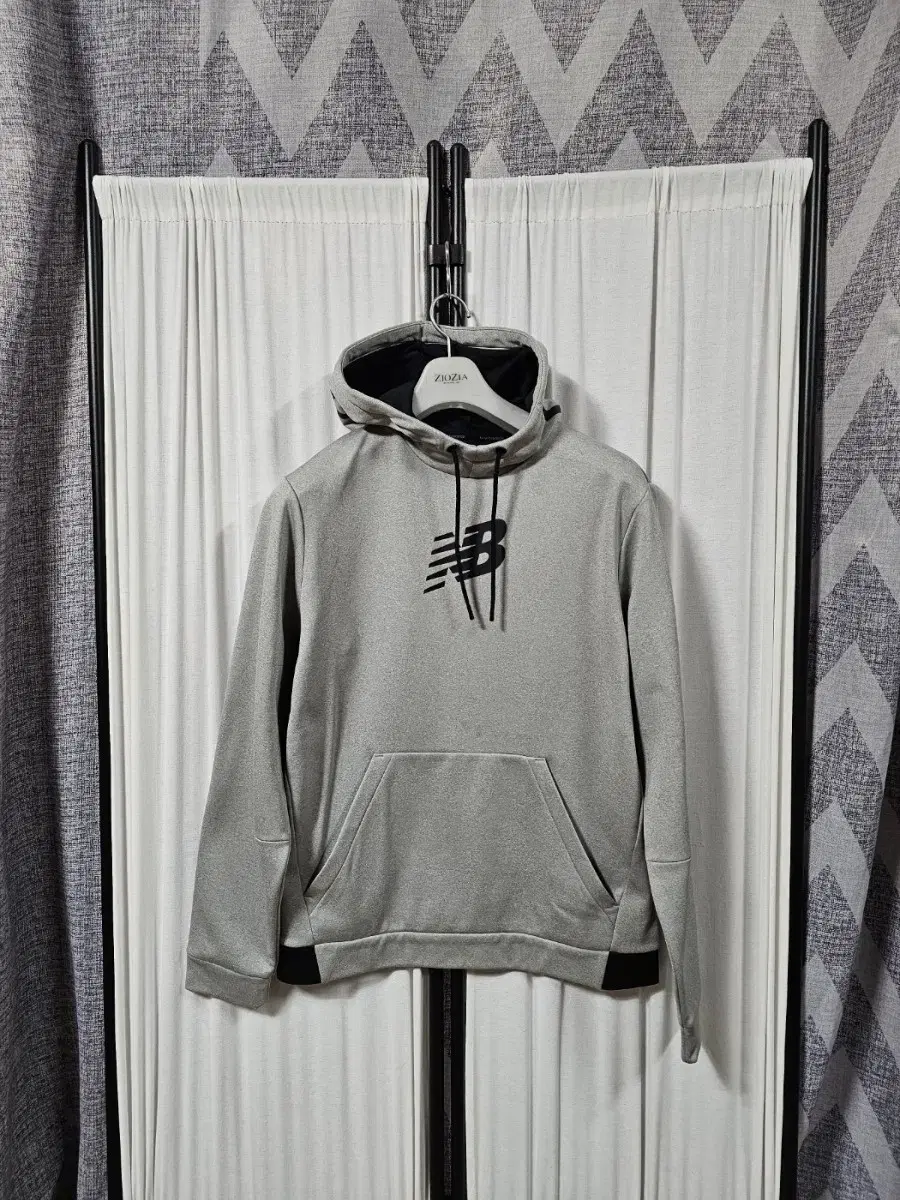 New Balance Gimo Hoodie (100)