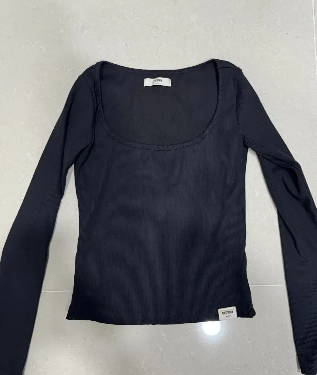 글로니 G classic RIB square long sleeve(차콜)