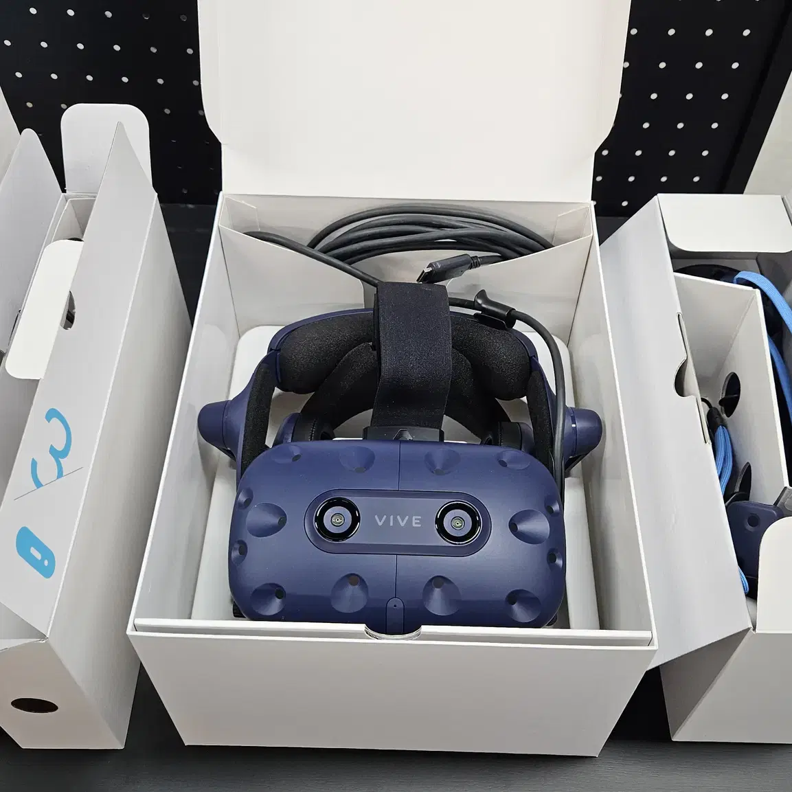 HTC vive pro 바이브프로1  풀킷 박스