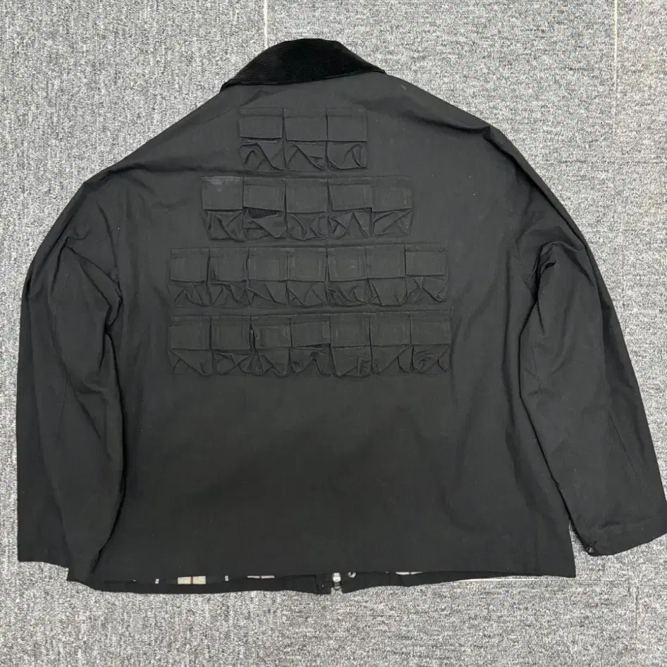 General Research x in-nees Jacket