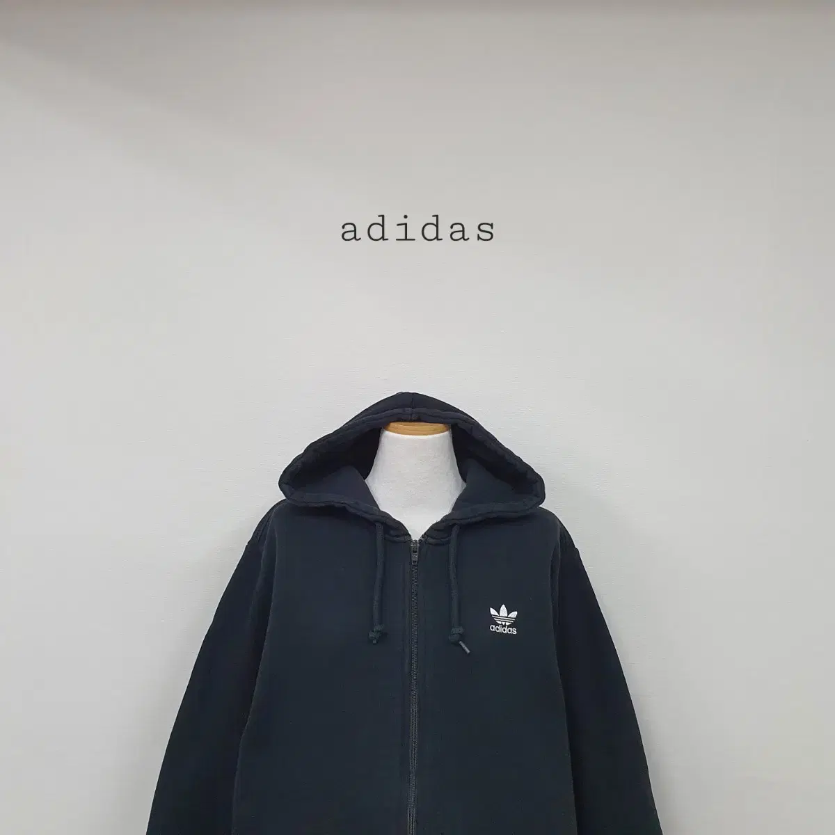 No.24112307 New Adidas Hoodies Adidas Big Logo Hoodies