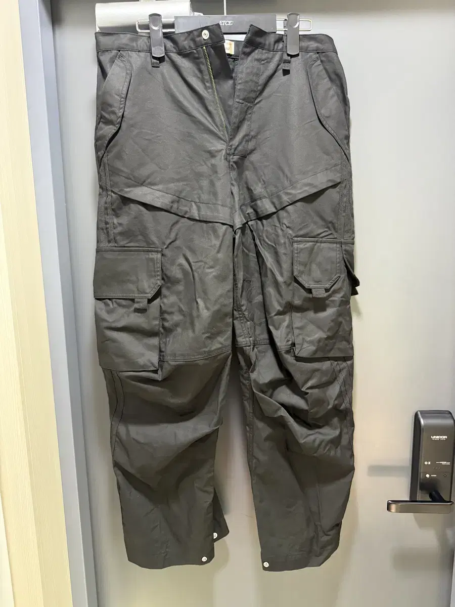 Etce Raptor Cargo pants size M