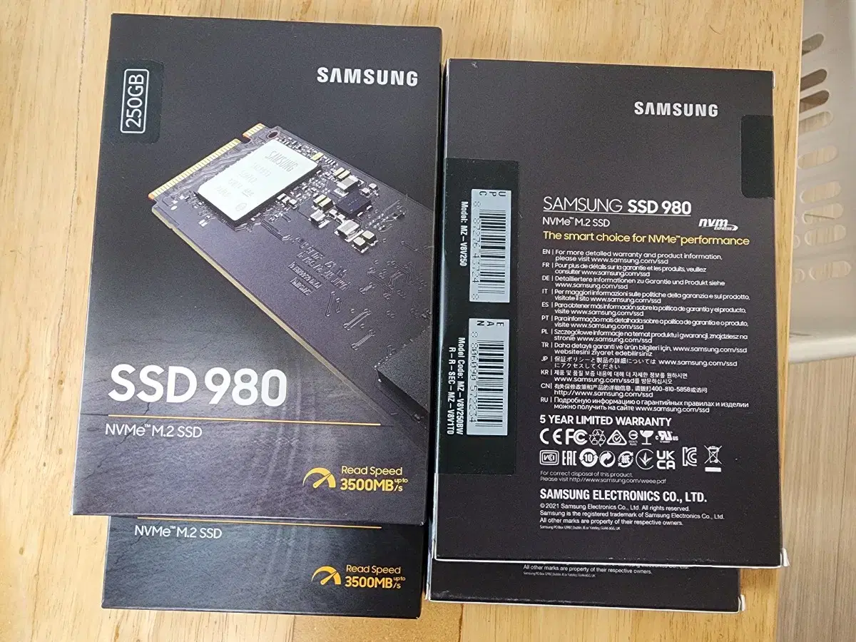 삼성 980 SSD 250GB/미개봉/원10, 24년 문서,무료 설치가능