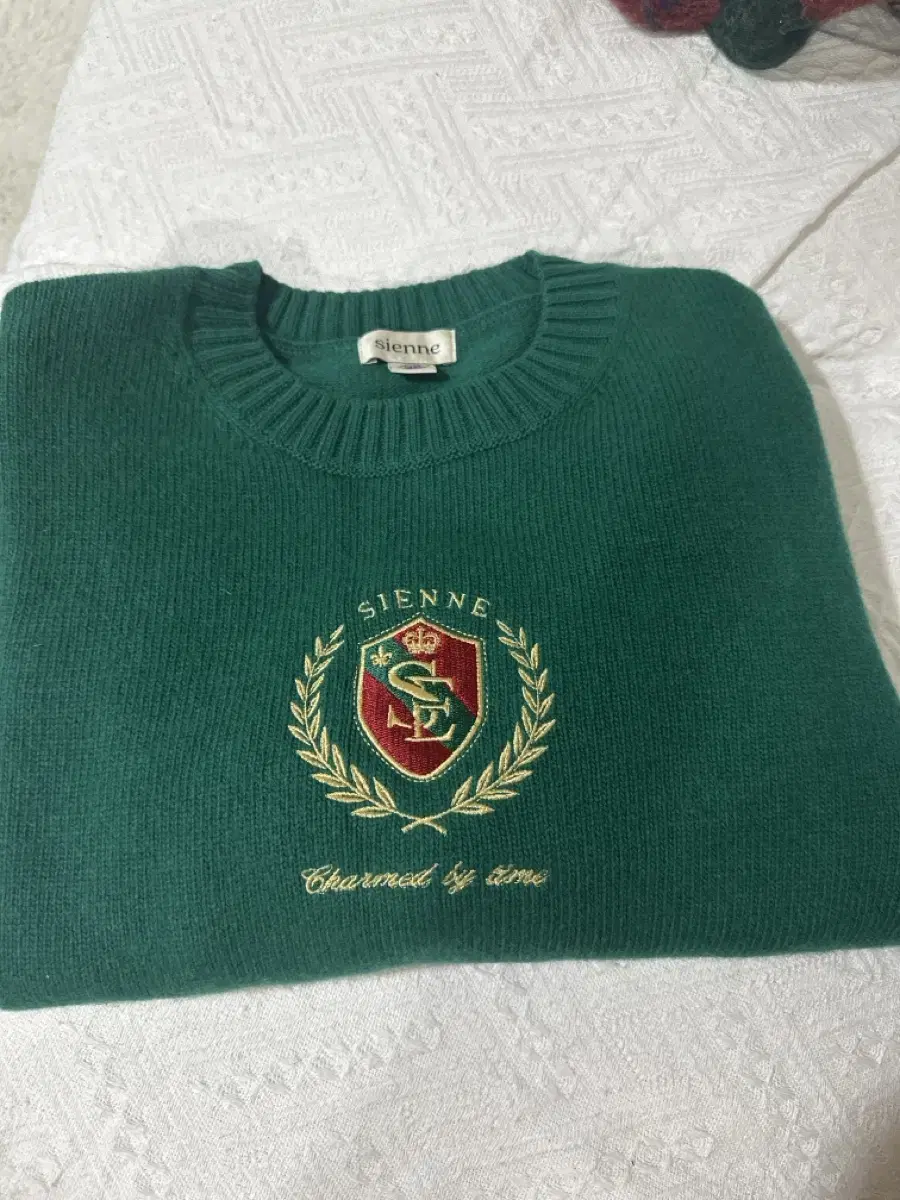 시엔느  Ponte Crew-neck Sweater Green 스몰사이즈