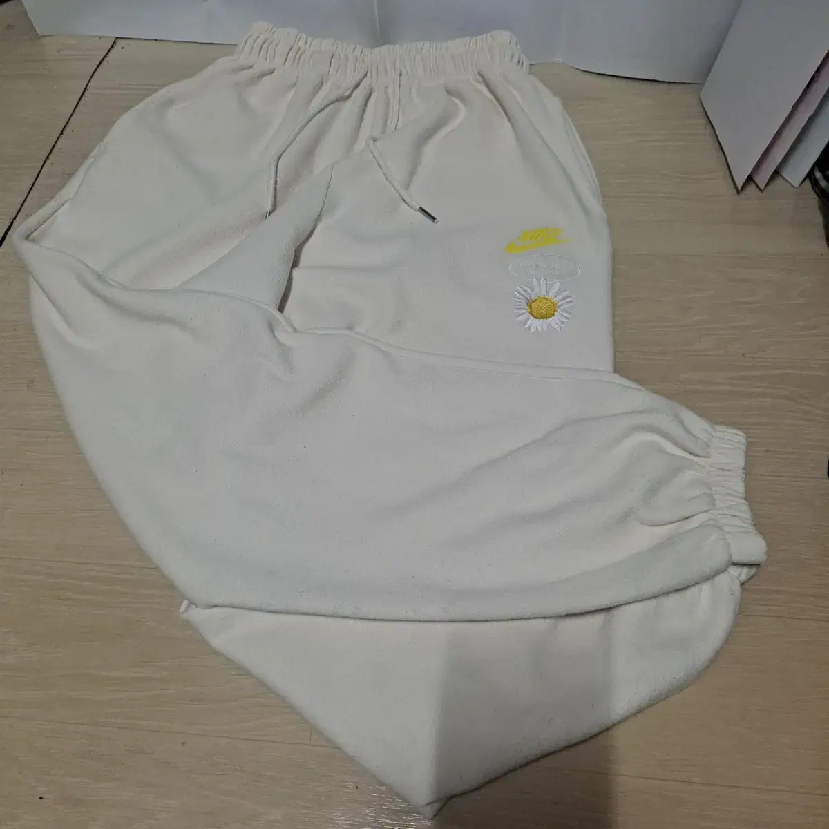 [Genuine] Nike Tracksuit Pants/ FREE size