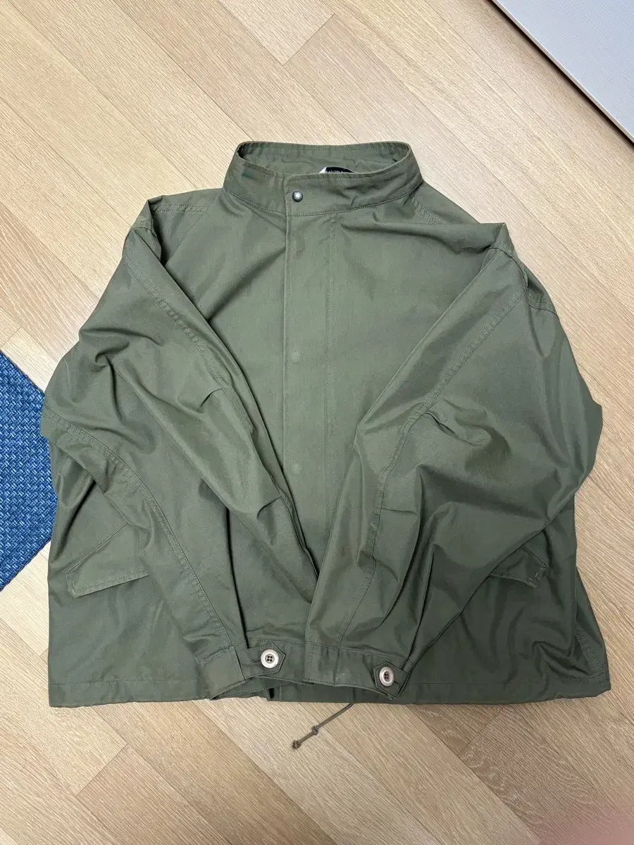 (Sell) Uniform Bridge Fishtail Short Jacket [KHAKI] / M size