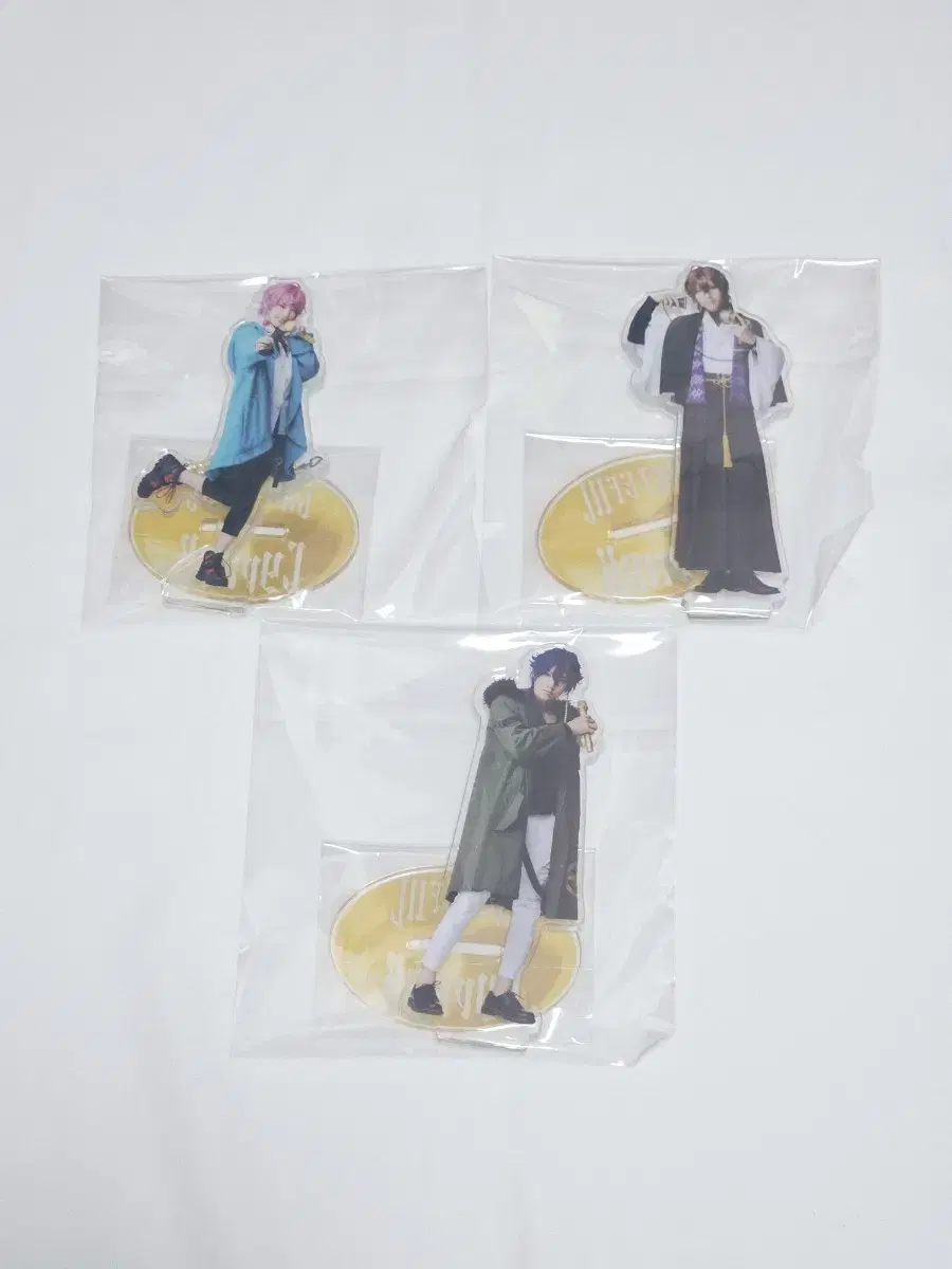 Hippmai Histe GC Shibuya Ramuda Gentaro Dais Acrylic Stand in Bulk