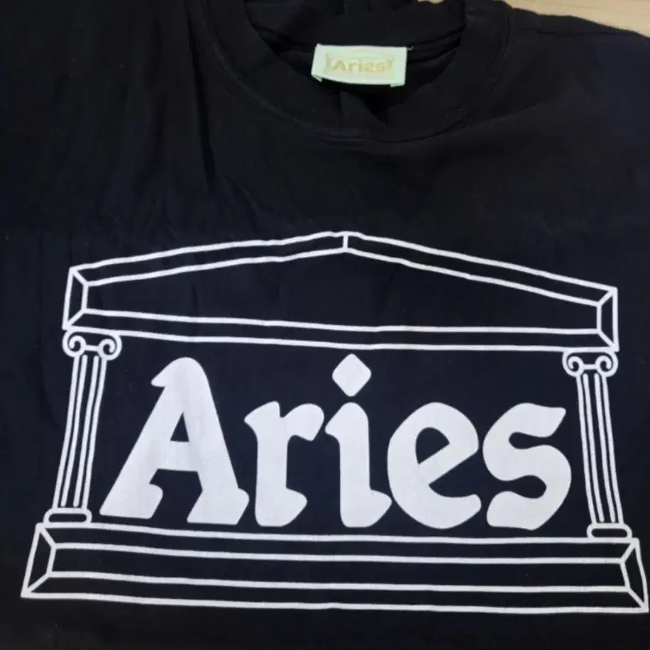 aries 반팔