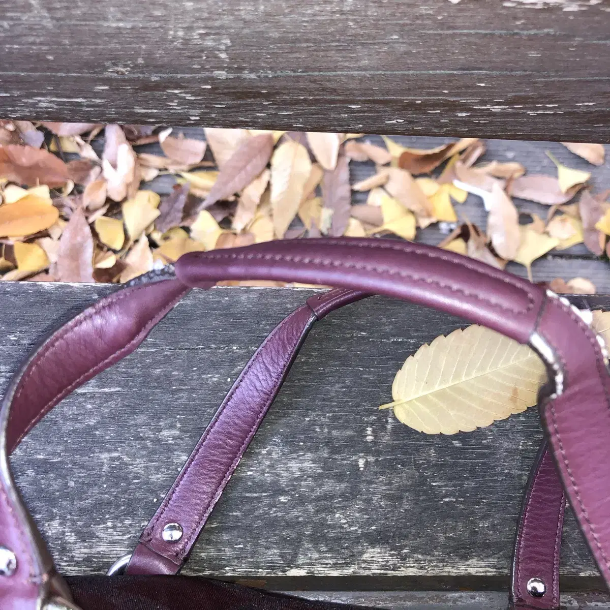 Vintage Coach burgundy tote bag