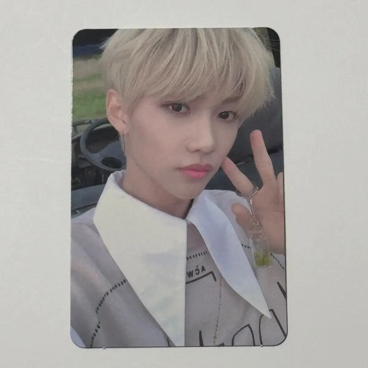 straykids felix skz felix photocard yellow