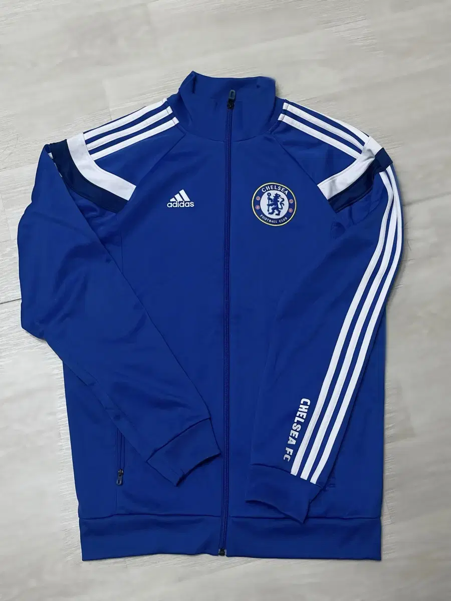 adidas Chelsea Logo Sideline Jersey