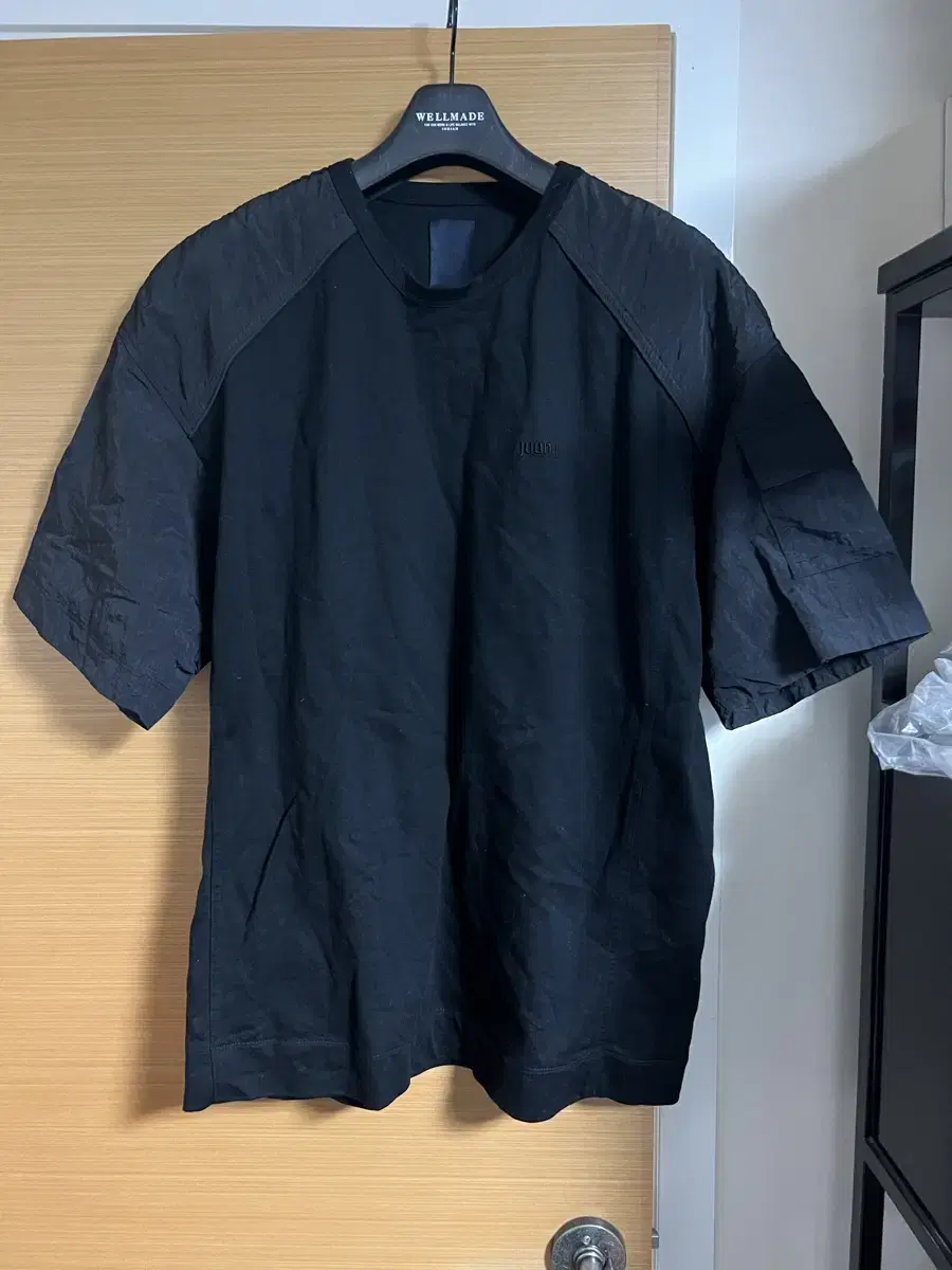 [M] Junji Nylon Colorblocked T-shirt Black