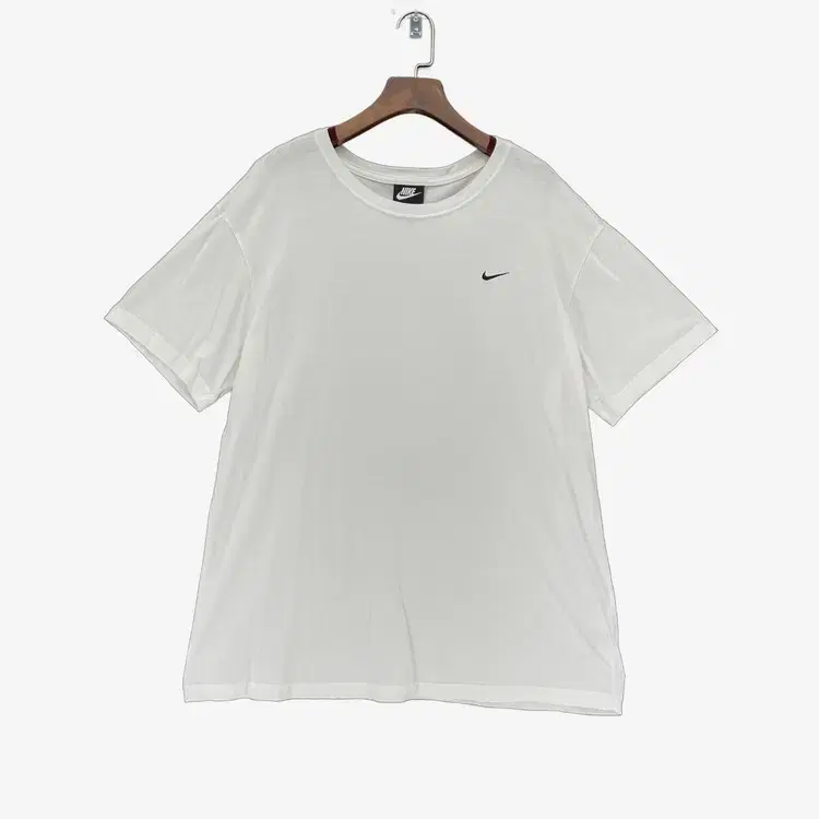 (L) Nike Men's White Short Sleeve T-Shirt