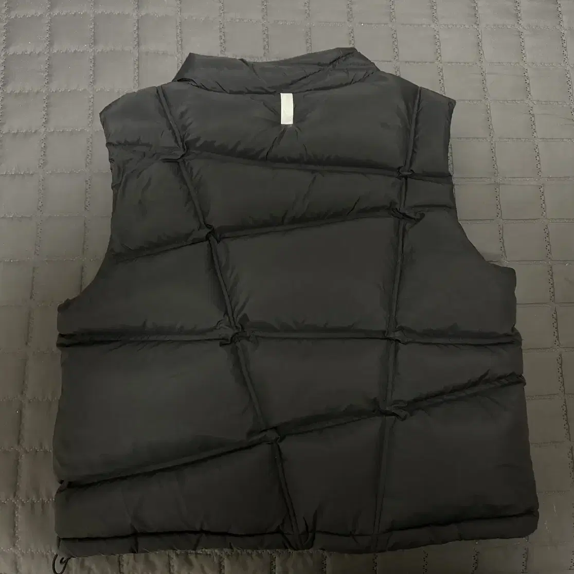 노매뉴얼 - TRACK DUCK DOWN VEST (M)사이즈 판매합니다