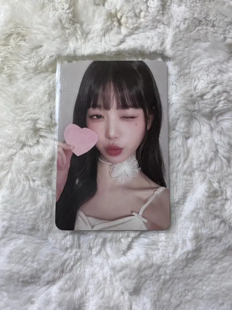 ive 2024 season's greetings wonyoung sell Quick sale